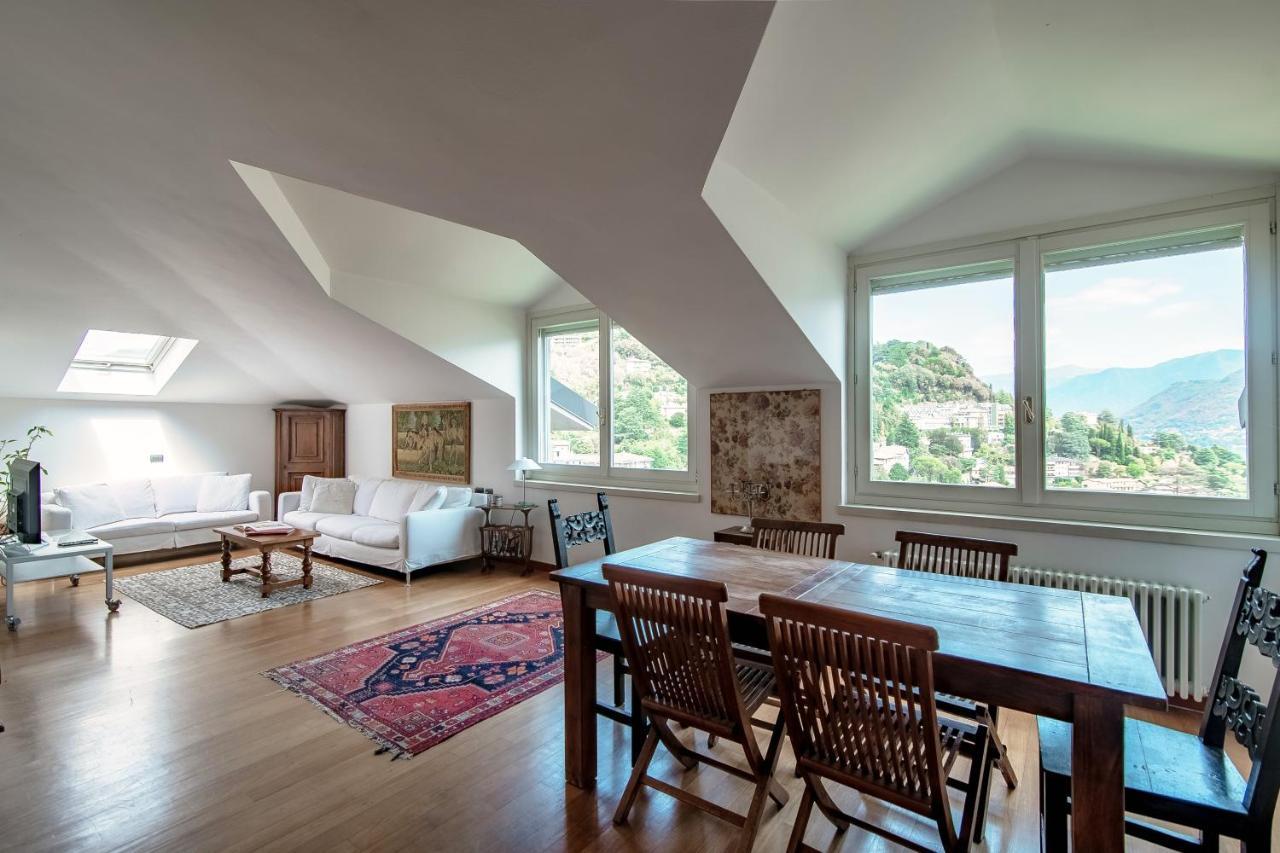 I D'A Charming Penthouse - Lake View- Como- House-130 Mt-2 Double Bedrooms And 2 Double Bathrooms A Spacious Living Room-Full Equipped Kitchen-Private Garden And Terrace-Private Covered Parking Екстер'єр фото